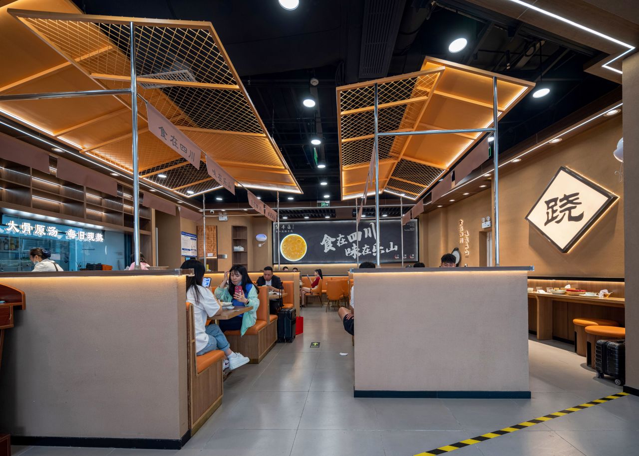 武漢天河機(jī)場(chǎng)T2航站第五標(biāo)段精裝修項(xiàng)目(圖36) 武漢天河機(jī)場(chǎng)T2航站第五標(biāo)段精裝修項(xiàng)目(圖36)